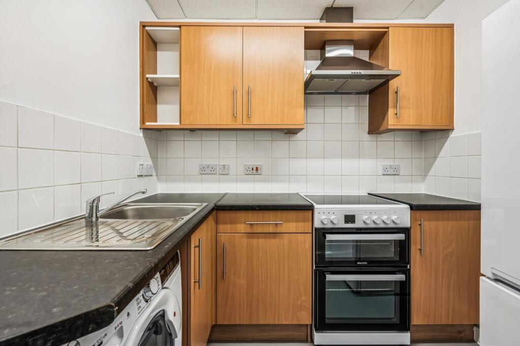 Apartment in London - View 4