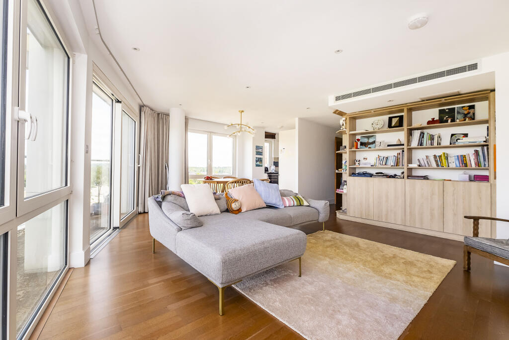 Apartment in London, Norbiton - View 5
