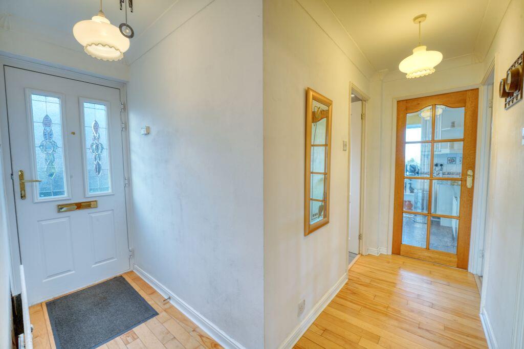 Calow Way, Whickham photo 2