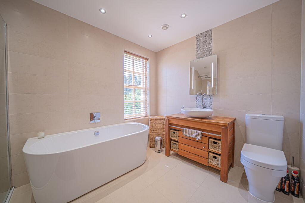 Additional image 18 of Grove Road, Knowle, B93