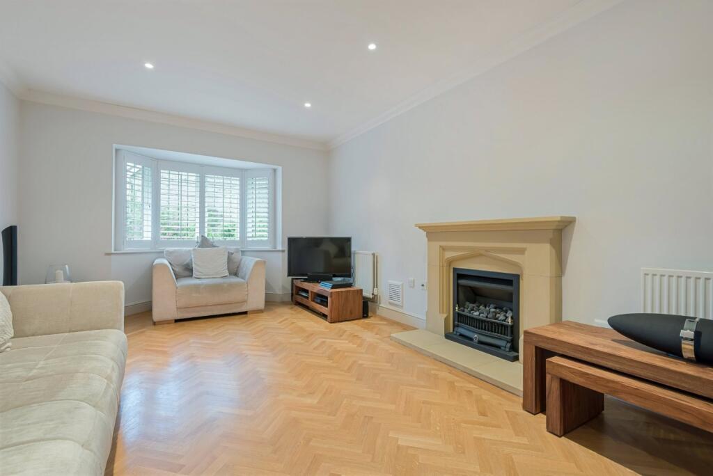 House in London - View 4