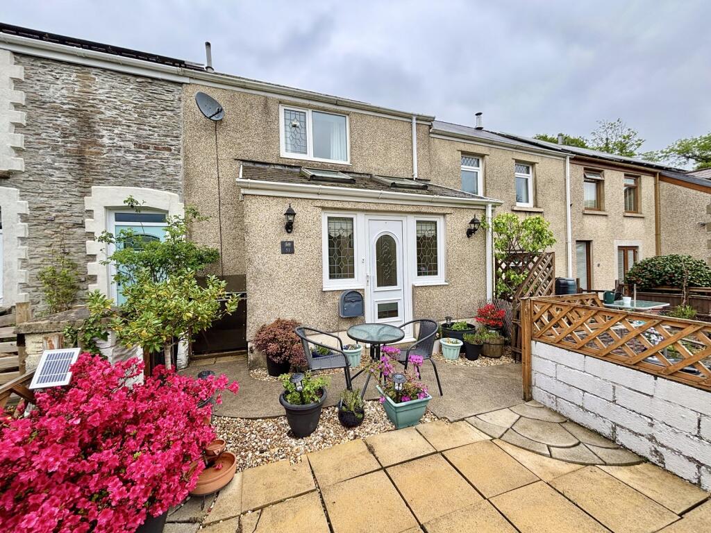 Main image of property: Lon Y Wern, Alltwen, Pontardawe, Swansea.