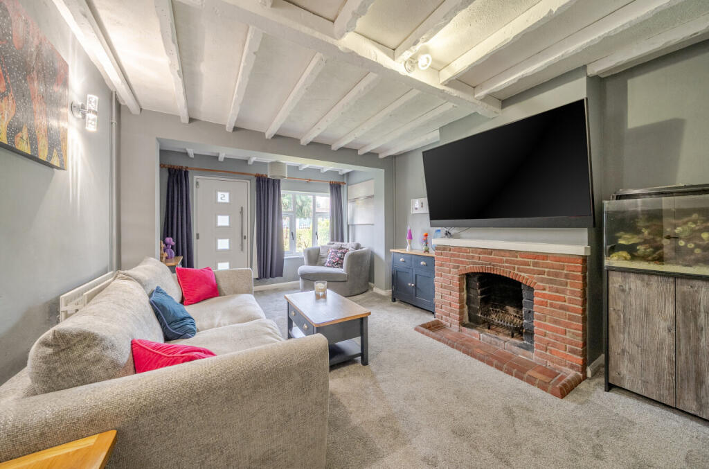 Main image of property: Gosport Road, Lower Farringdon, Alton, Hampshire, GU34