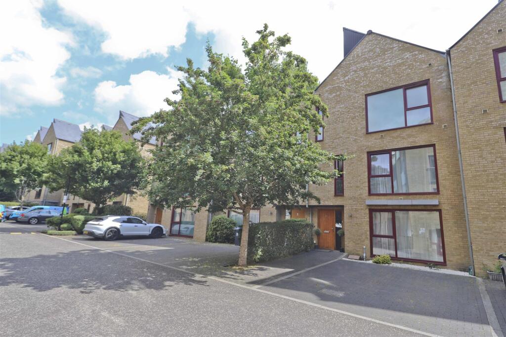 Main image of property: Kings Mill Way, Denham, UB9