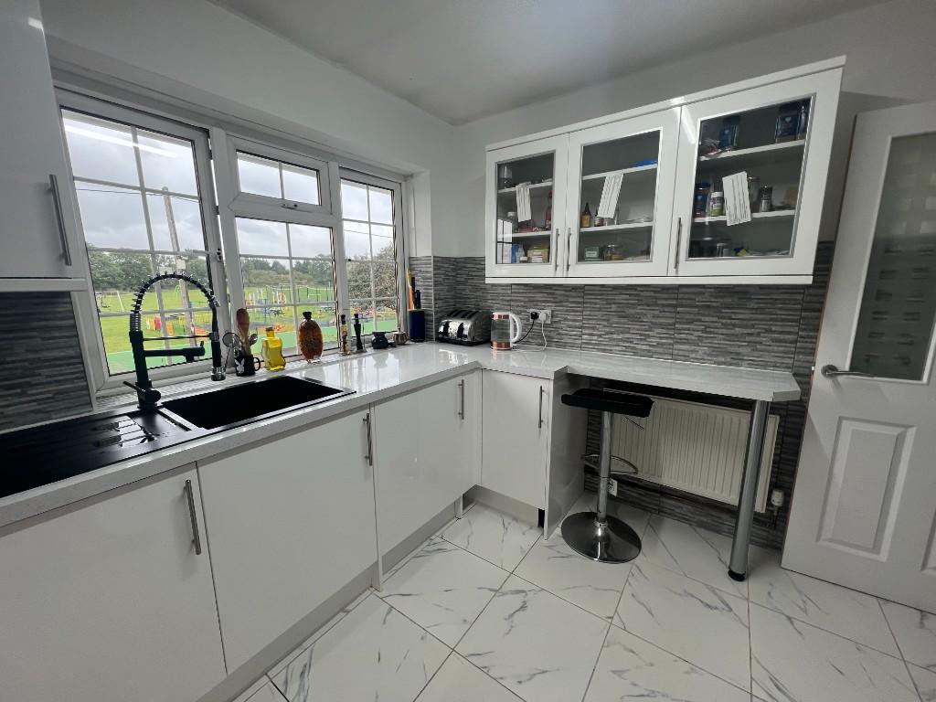 Apartment in Bristol, Pilning and Severn Beach - View 4