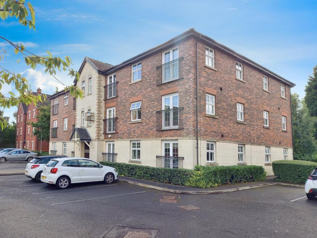 Main image of property: Longford Road, Stretford, Manchester, Greater Manchester, M32