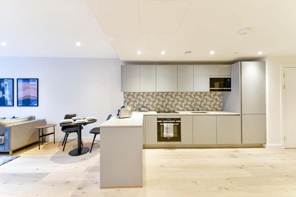 Apartment in London, City of London - View 3