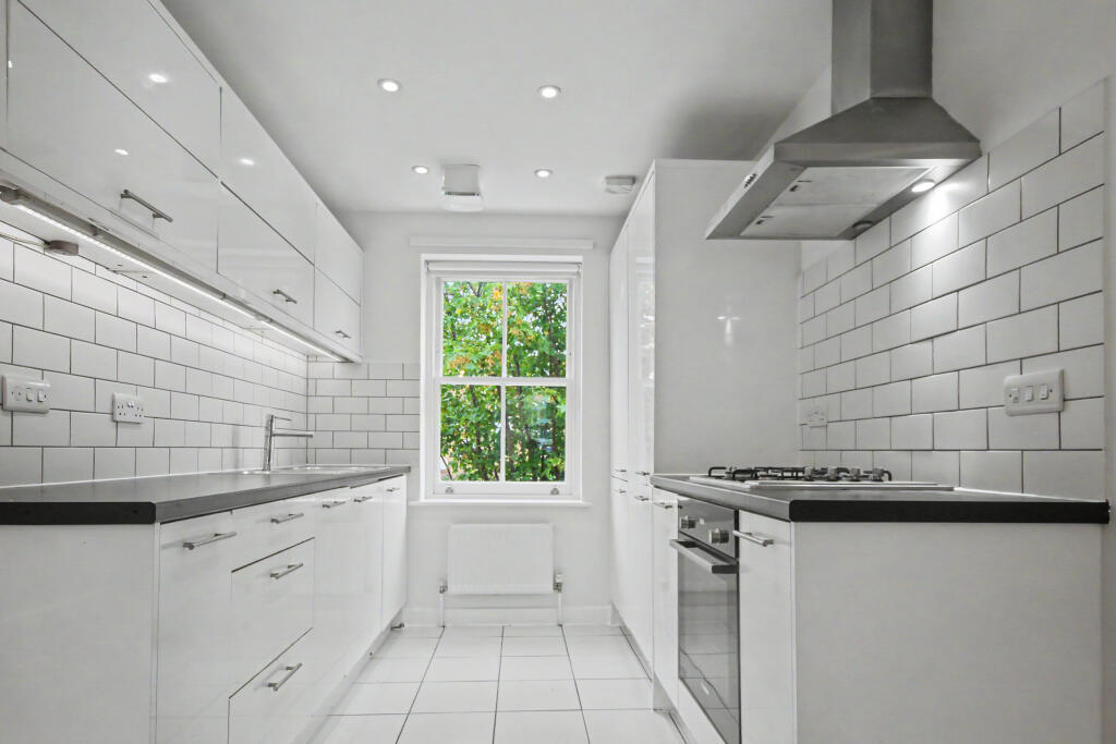 Apartment in London - View 4