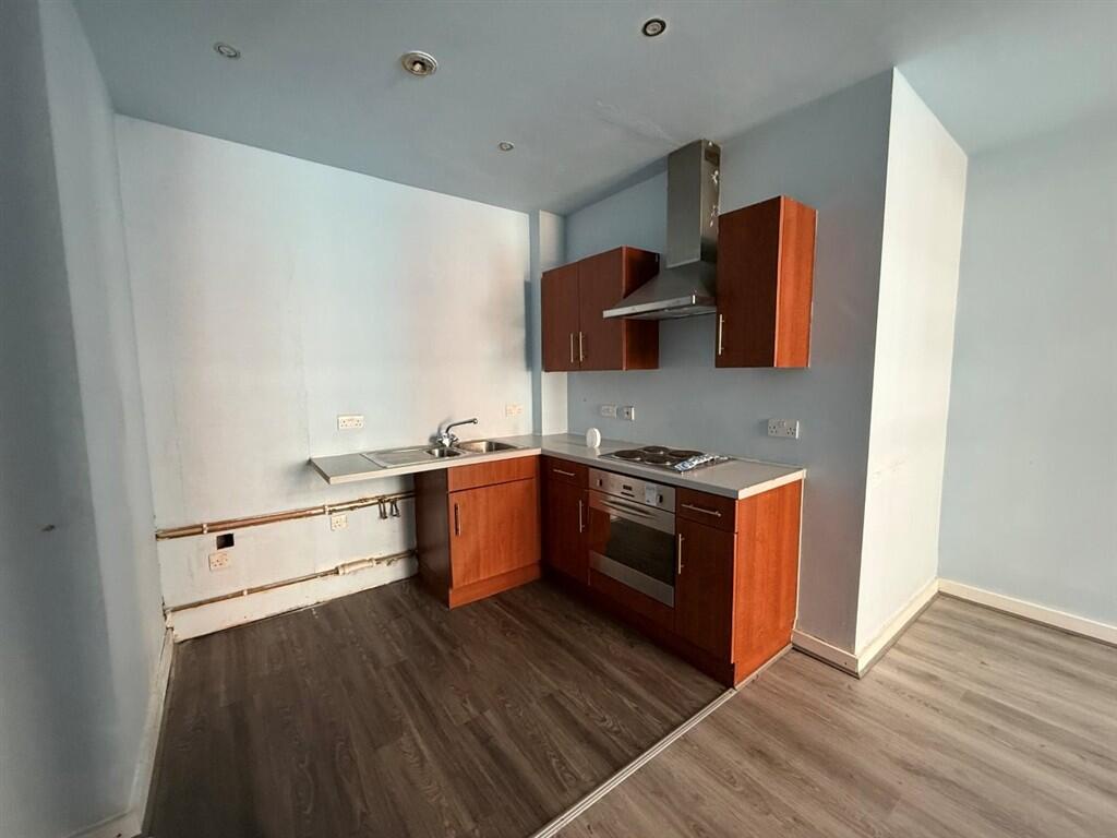Apartment in Liverpool - View 5