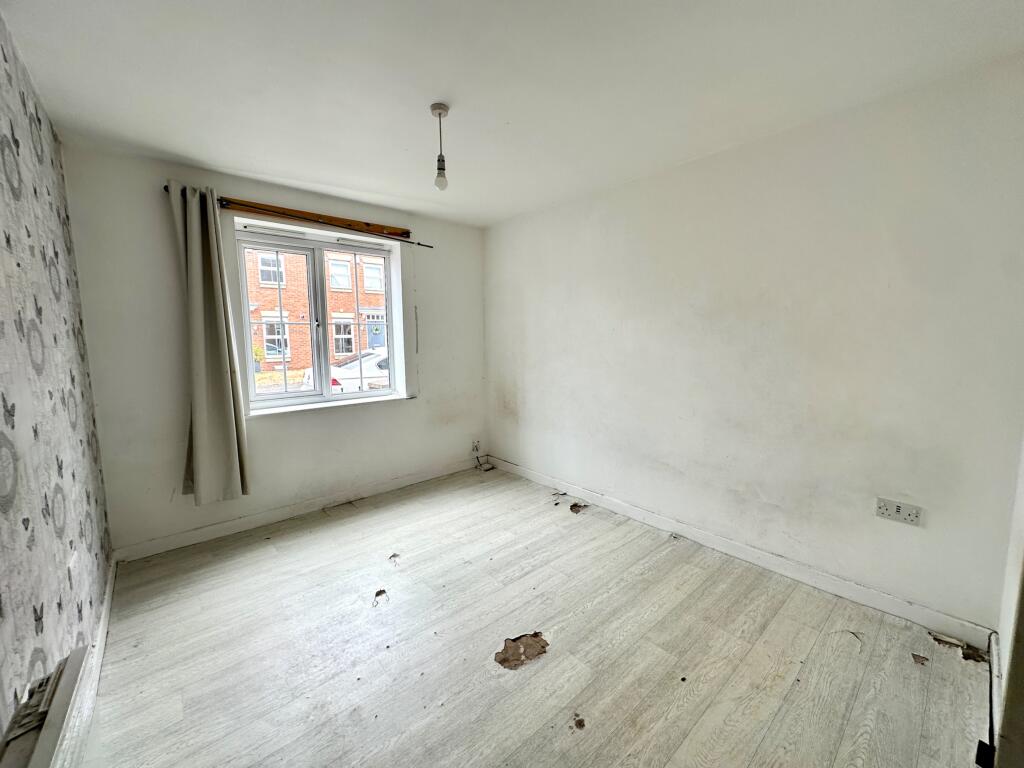 Apartment in Sandwell, Horseley Heath - View 5