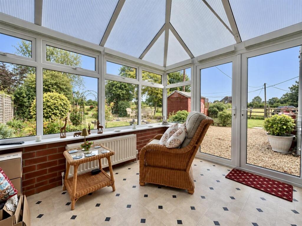 House in Test Valley, West Tytherley - More