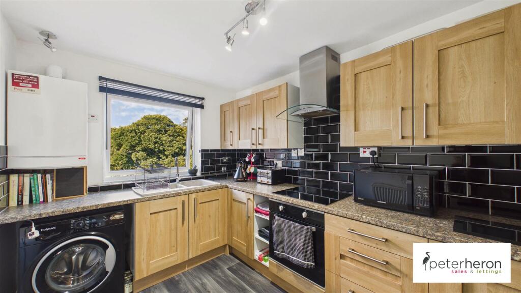Apartment in Sunderland - More