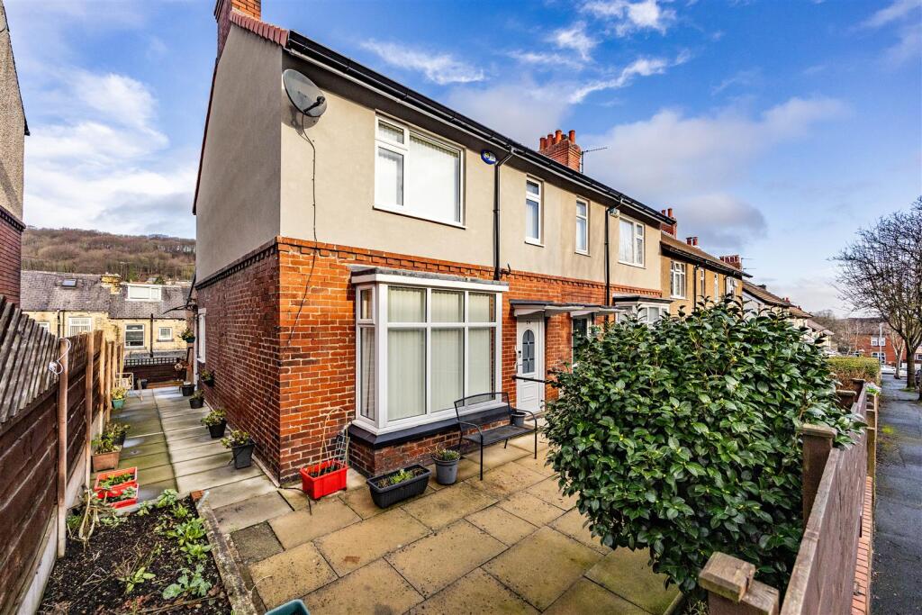 Main image of property: Lynndale Avenue, Birkby, Huddersfield