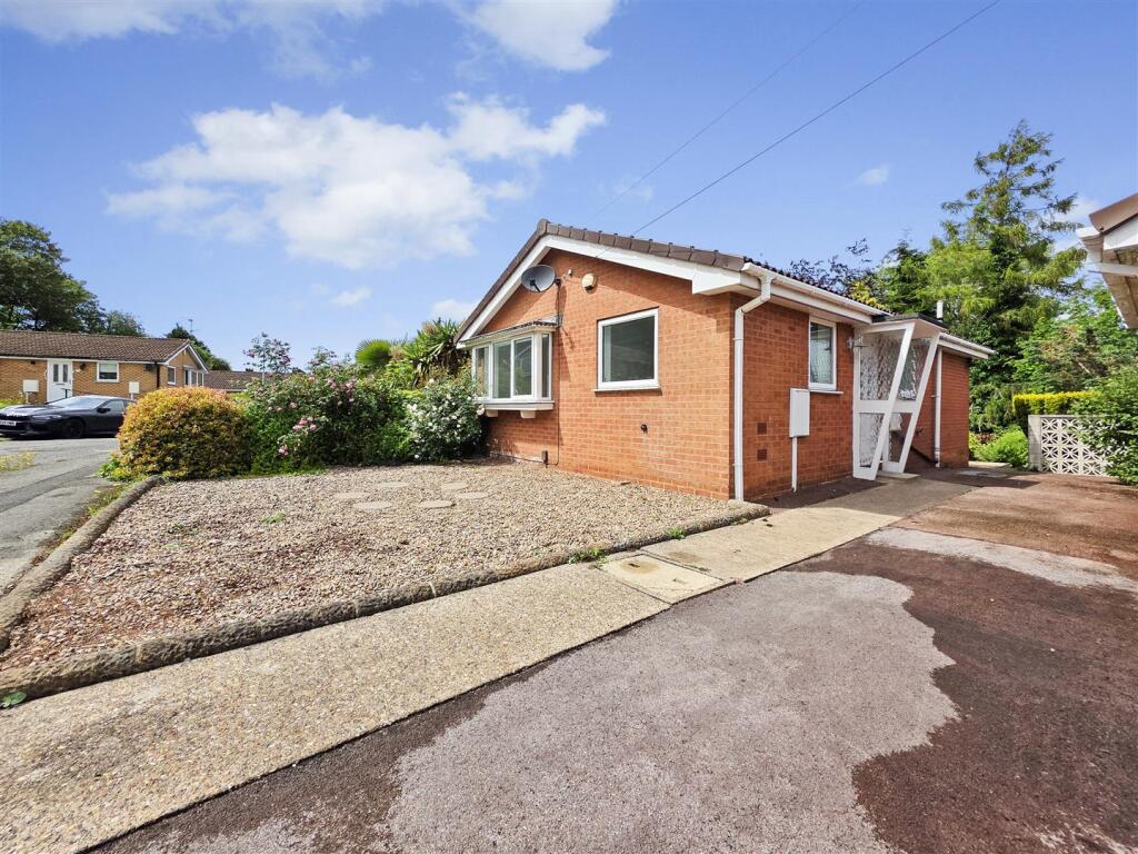 Main image of property: Russet Avenue, Carlton, Nottingham
