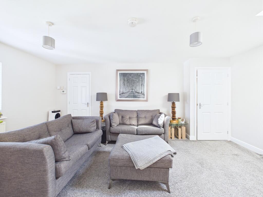 Apartment in Warrington - View 2
