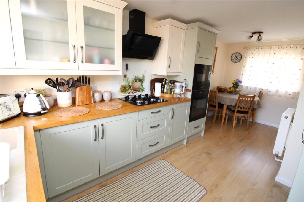 House in Fareham, Hampshire - View 3