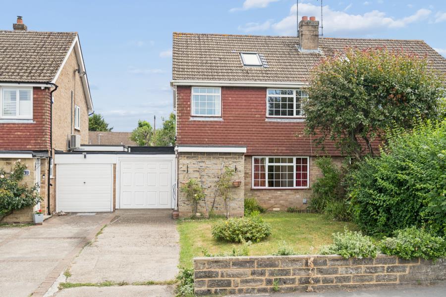 Main image of property: Harefield Road, Rickmansworth