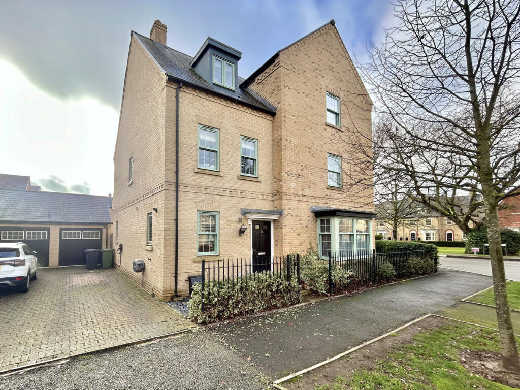 Main image of property: Central Avenue, Brampton, PE28