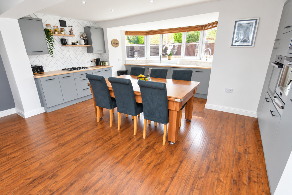 House in Tameside, Greater Manchester - View 4