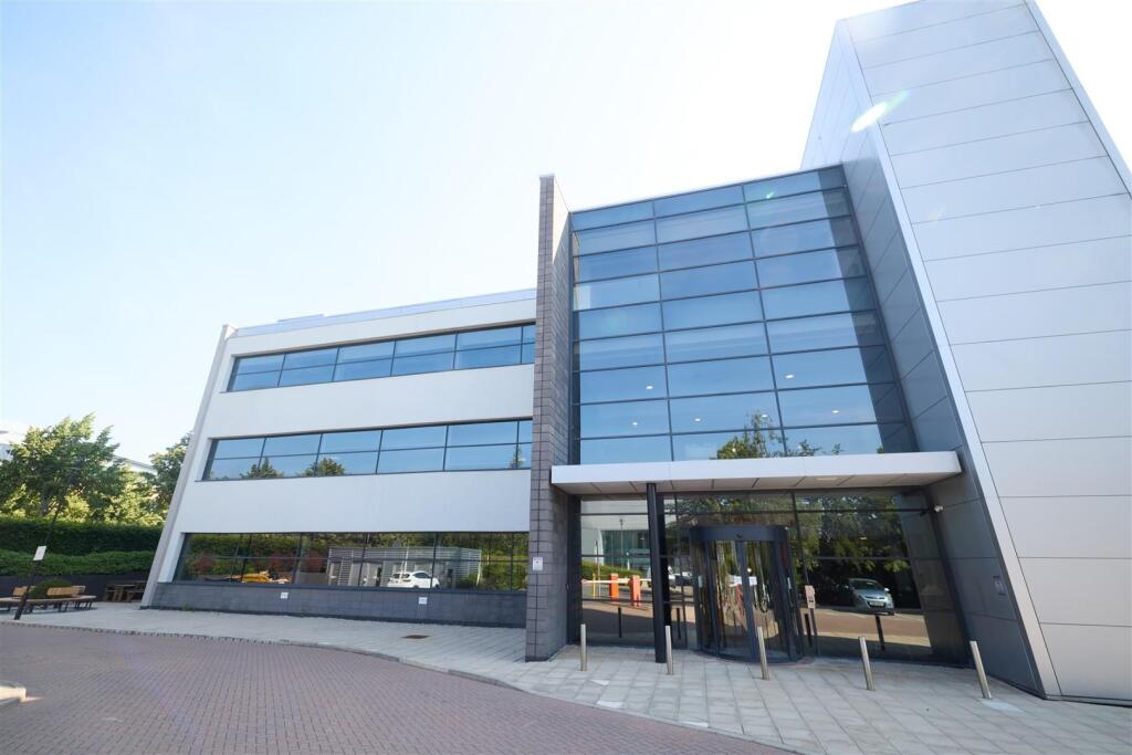 Main image of property: 2150 Thorpe Park, J46 M1, Leeds, LS15 8ZB