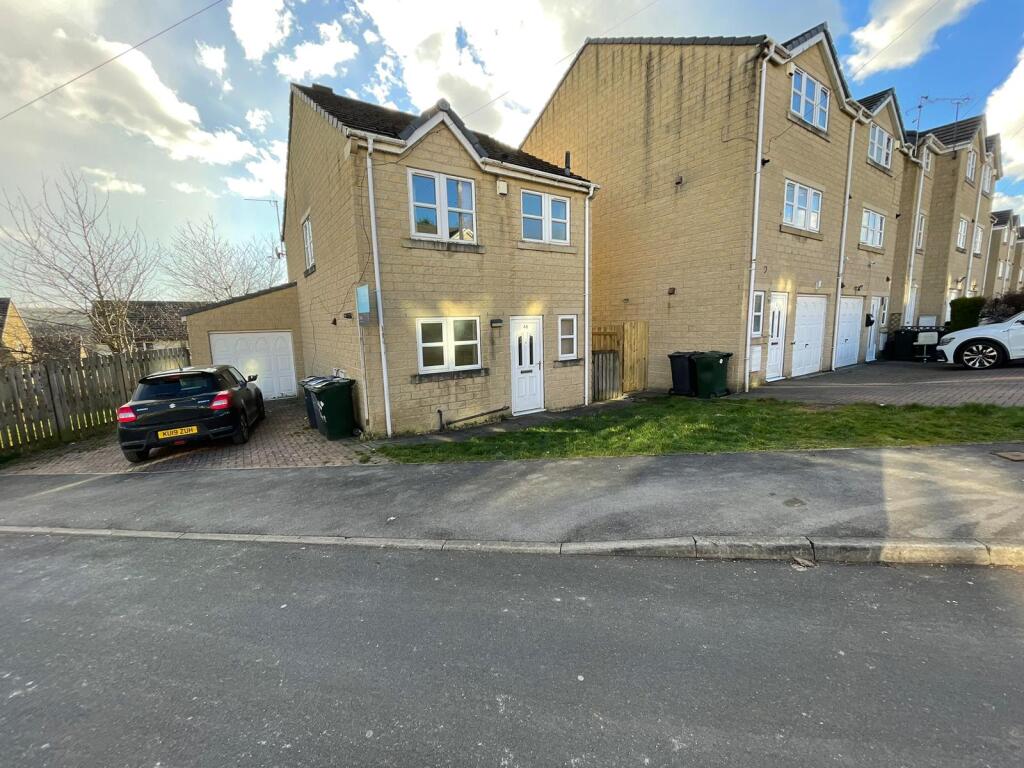 Main image of property: The Oval, Bingley, West Yorkshire, UK, BD16
