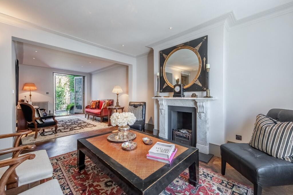 House in London - More