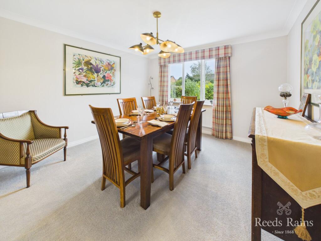 House in Guisborough, Church Lane - View 4
