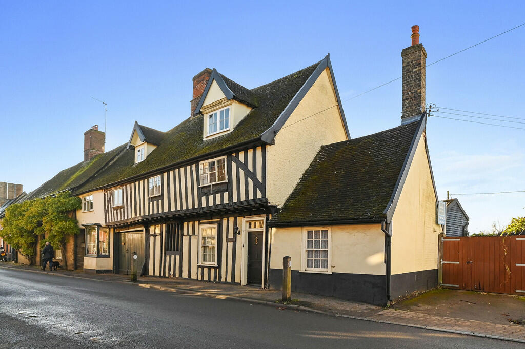 House in Ipswich - View 2