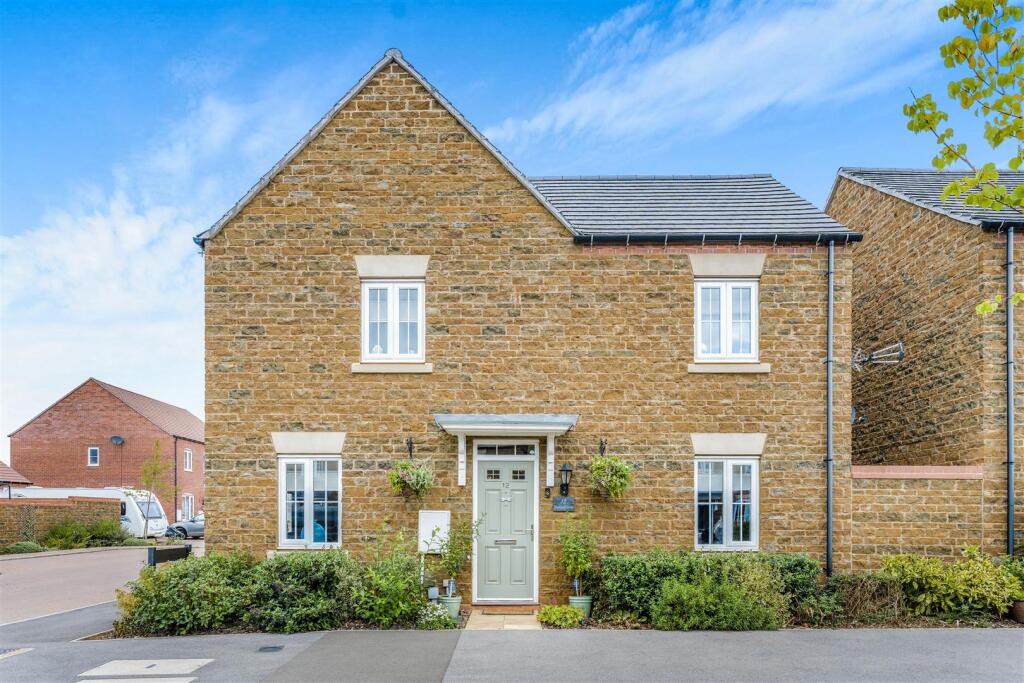 Main image of property: Blackwell Drive, Banbury