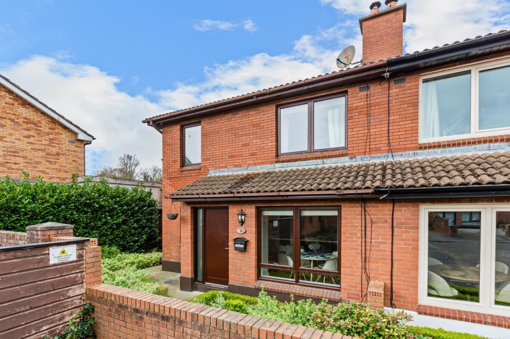 Main image of property: 8 The Woodlands, Castleside Drive, Rathfarnham, Dublin 16, D14 F8P6