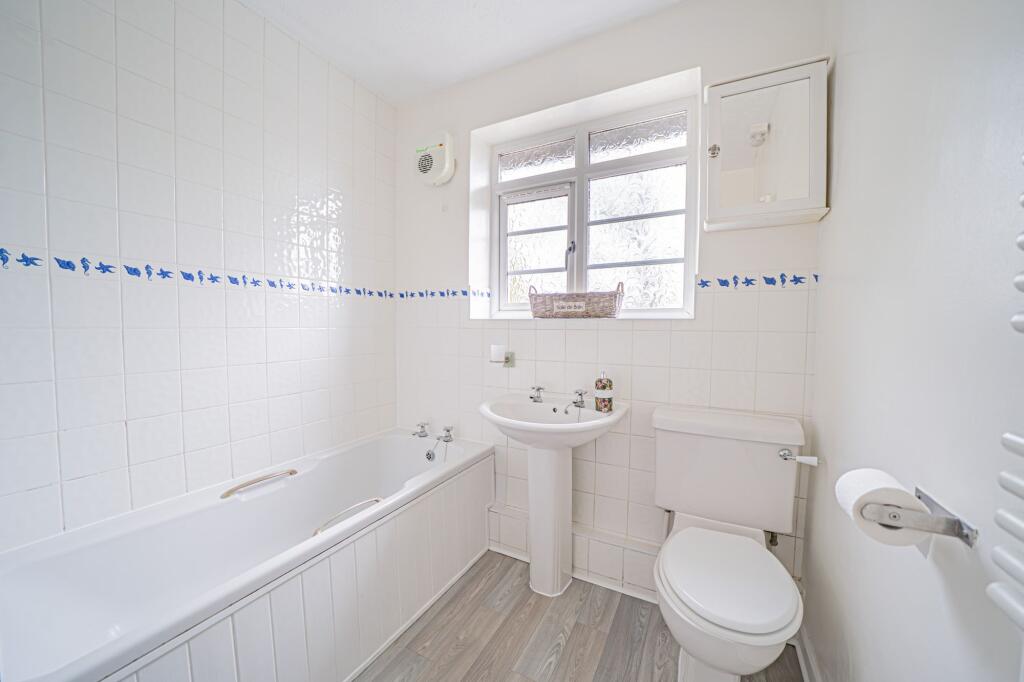 Additional image 10 of Warwick Road, Knowle, B93
