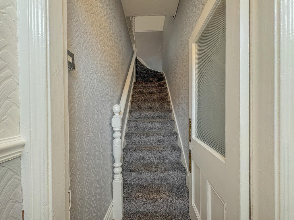 Apartment in Gateshead, North East - View 3