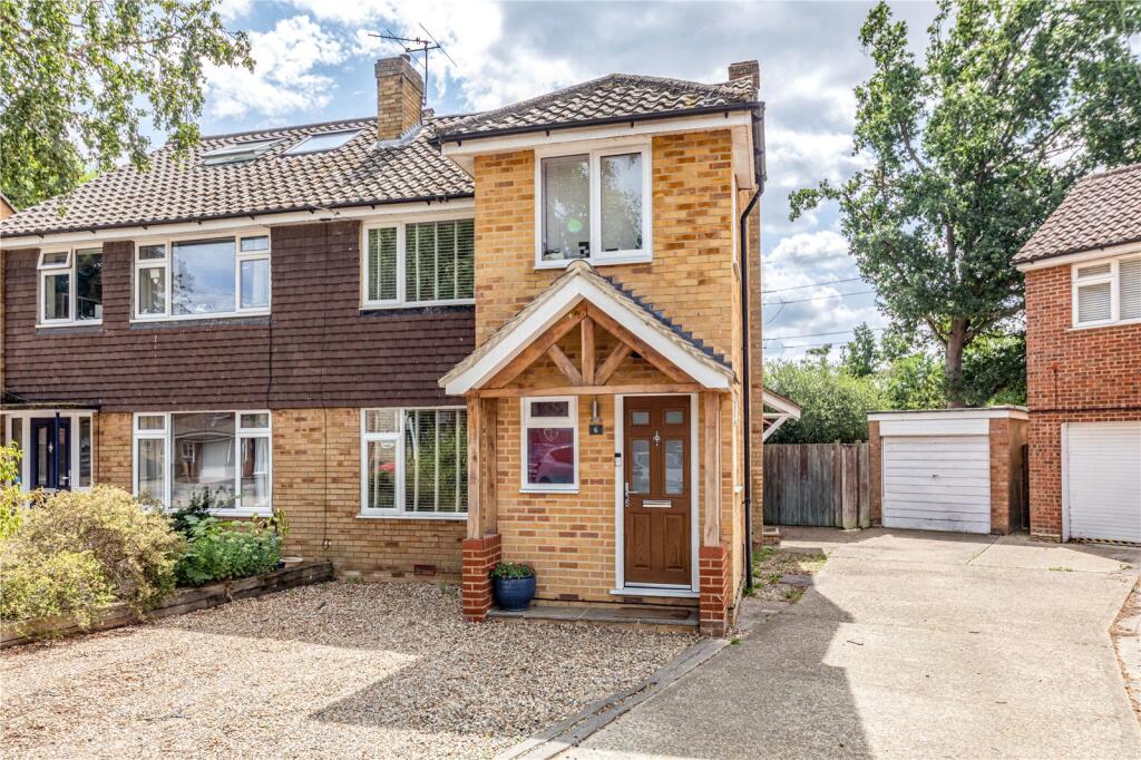 Main image of property: Fullerton Way, Byfleet, West Byfleet, Surrey, KT14