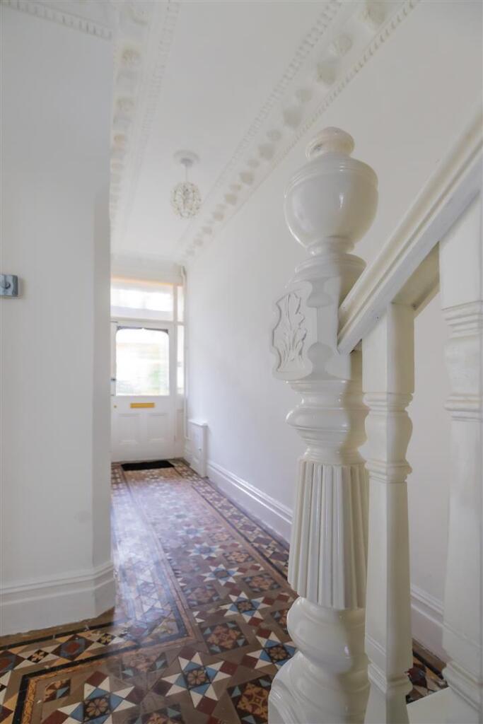 House in Cardiff, Plasnewydd, Roath - View 6