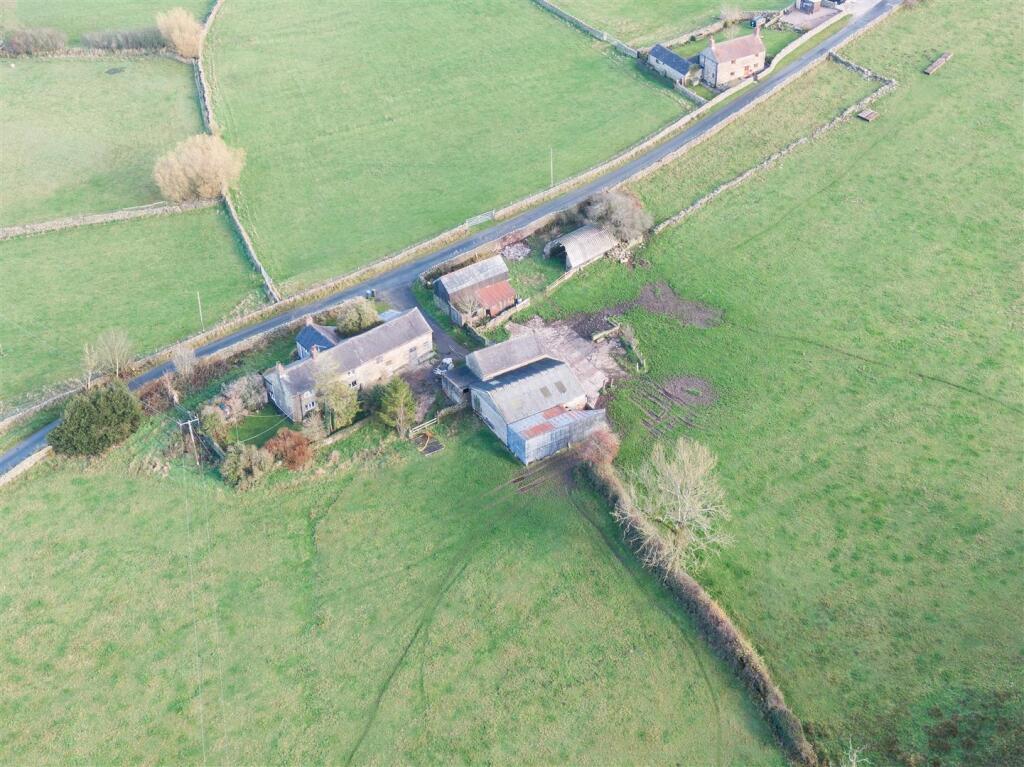 Bridge Flatts Farm, Winkhill, Leek photo 3
