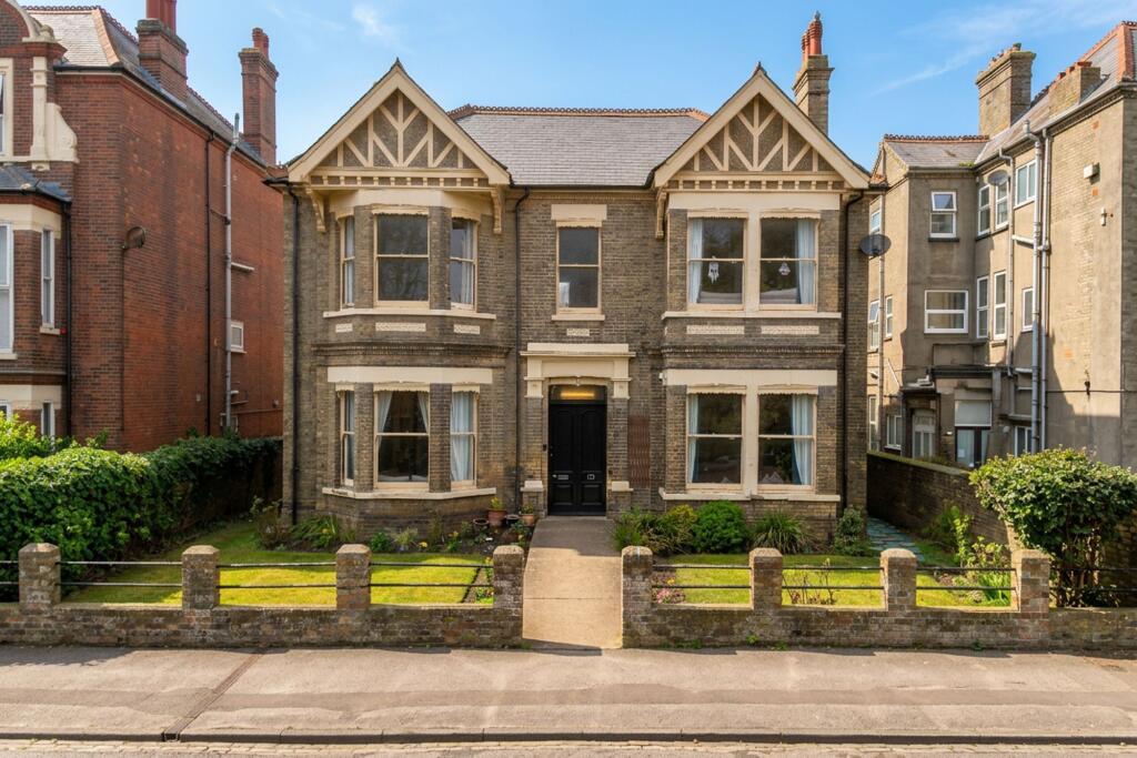 Main image of property: Kirkley Cliff Road, Lowestoft