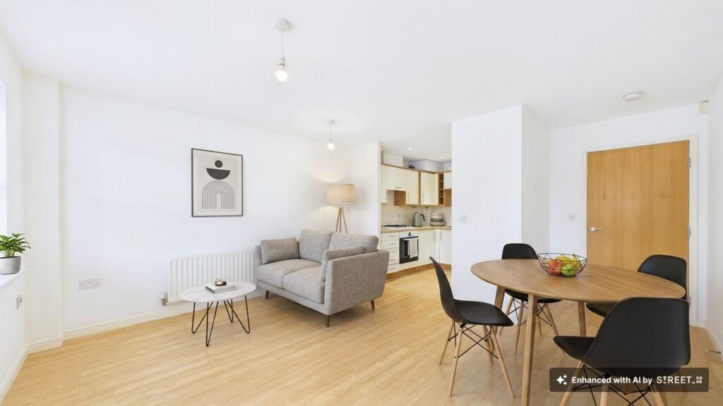 Apartment in Hastings Court Harbour Way - View 2