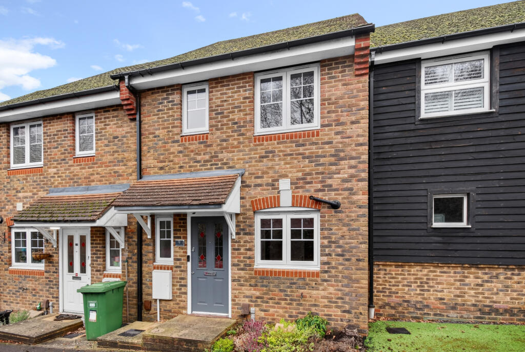 Main image of property: Ptarmigan Heights, Bracknell, RG12