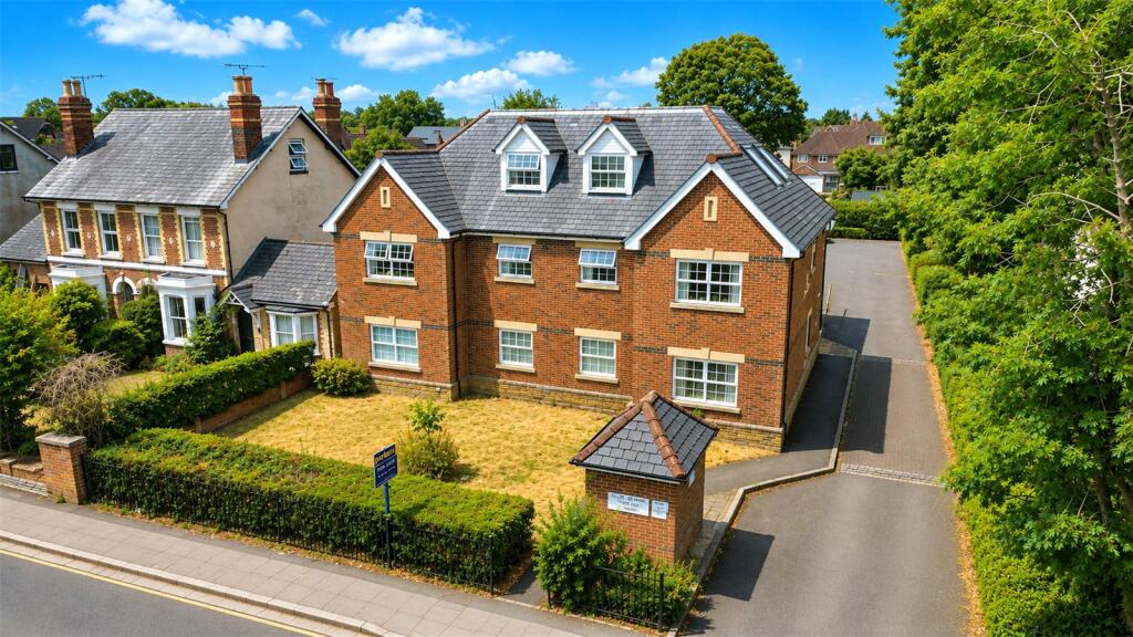 Main image of property: Armour Road, Tilehurst, Reading, Berkshire, RG31