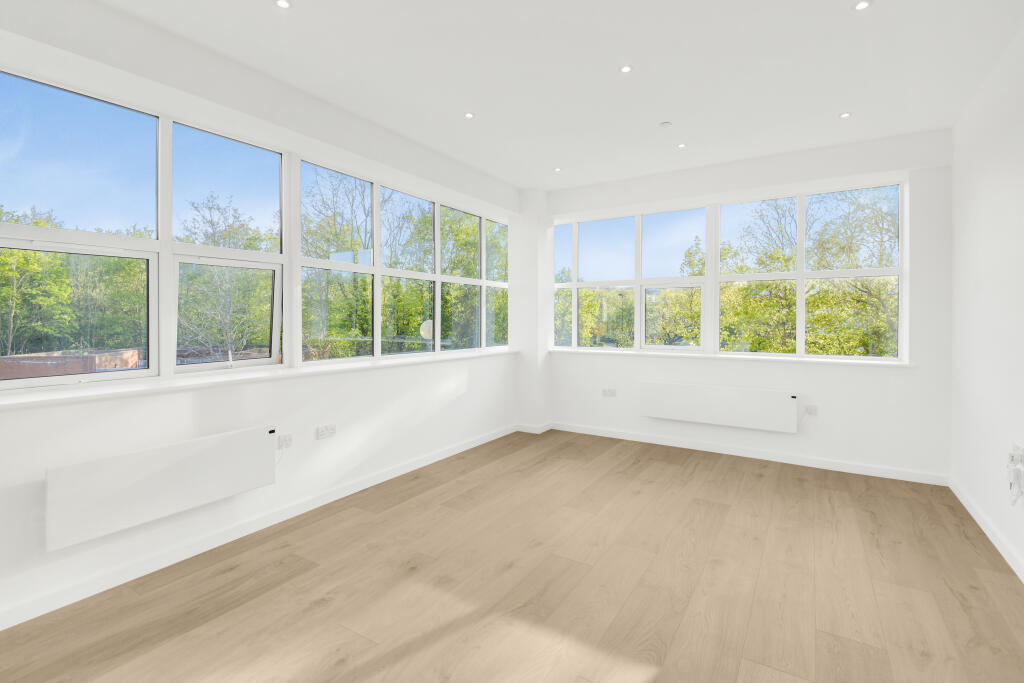 Main image of property: **LIMITED OFFER: £600.00 RENT CONTRIBUTION - Sunrise Parkway, Milton Keynes