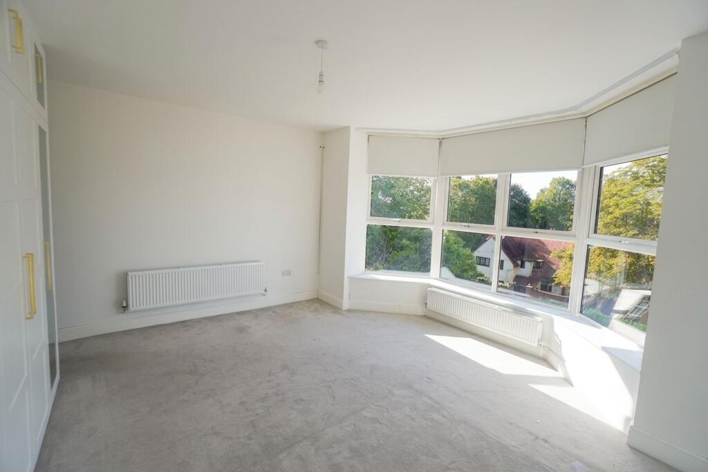 Apartment in Hemel Hempstead - View 5
