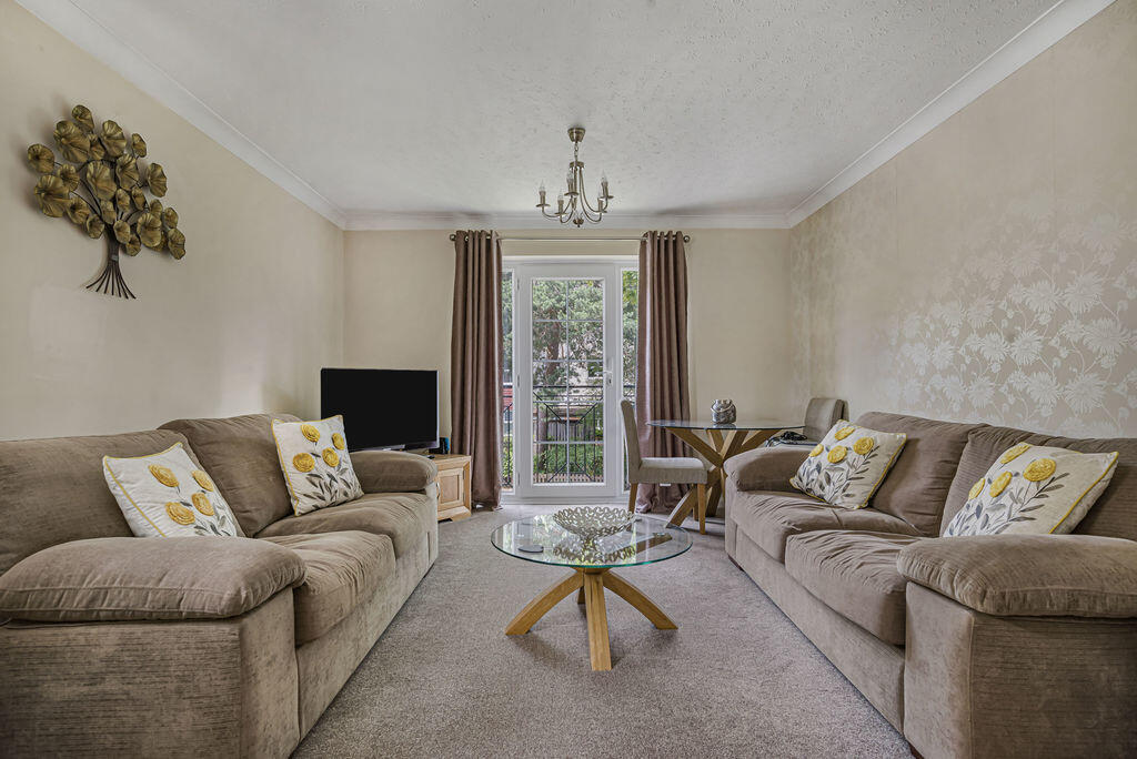 Apartment in London - More