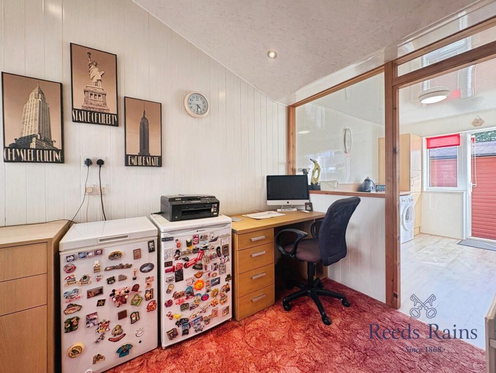 House in Newcastle upon Tyne, Tyne and Wear - More