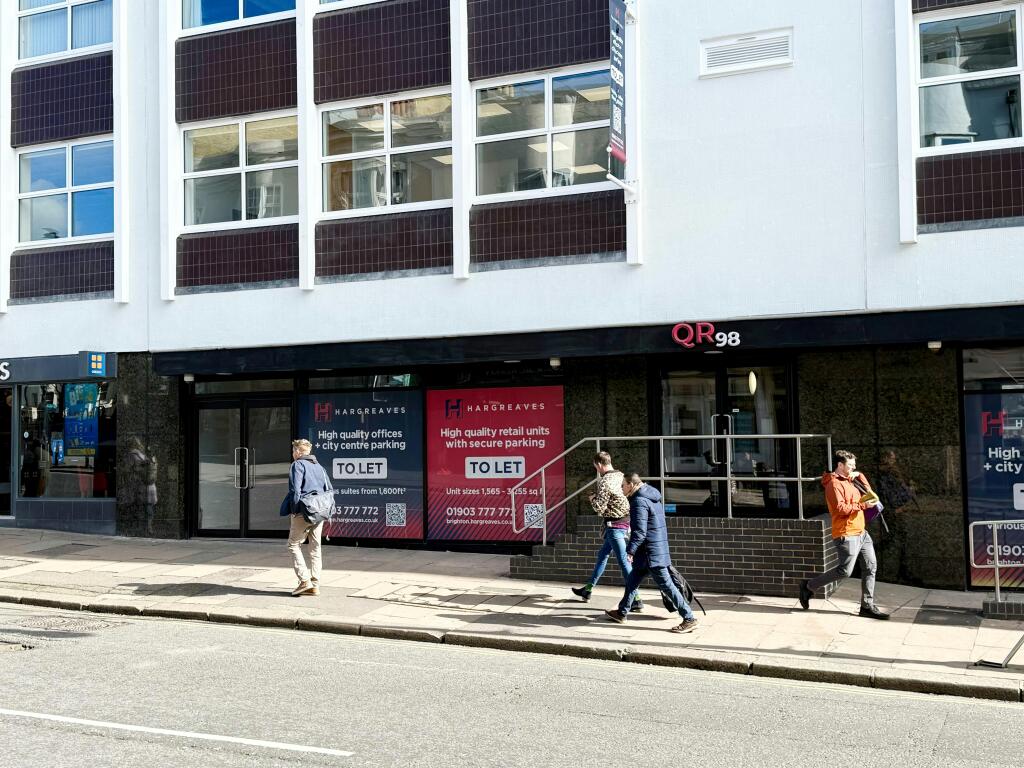 96-99 QR retail unit.jpg