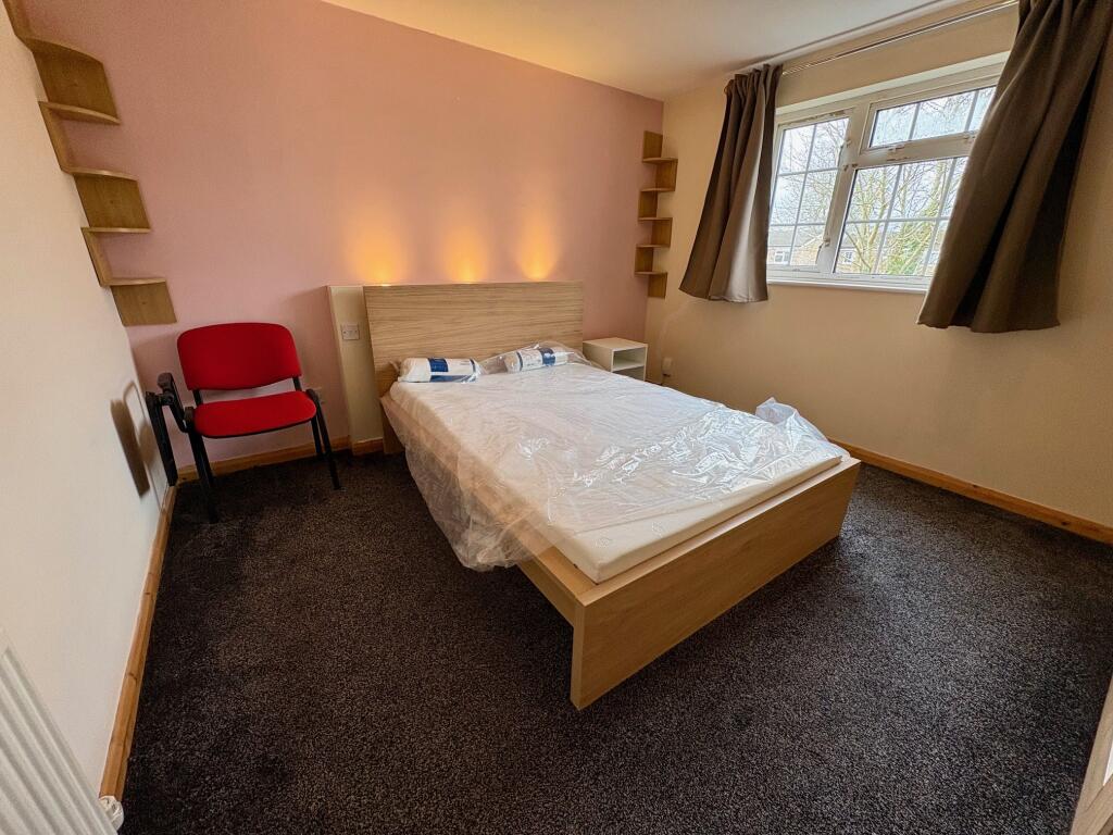 Main image of property: Canterbury Way, SG1