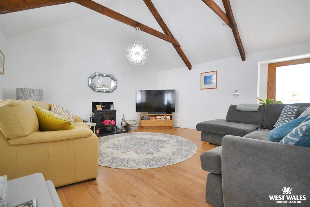 House in Fishguard, Lower Town - View 2