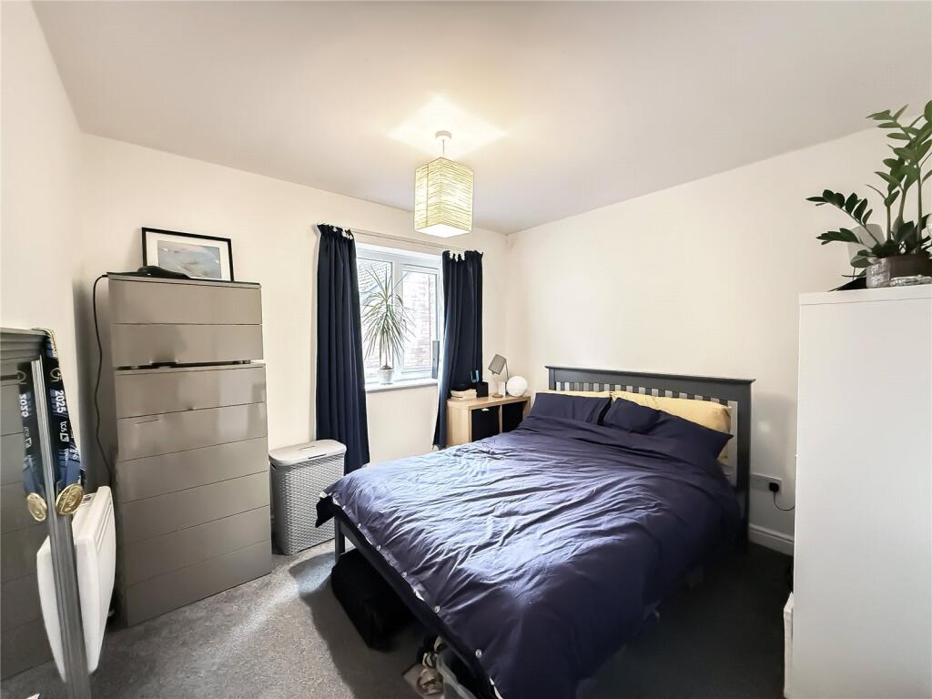 Apartment in Didsbury, Greater Manchester - View 4