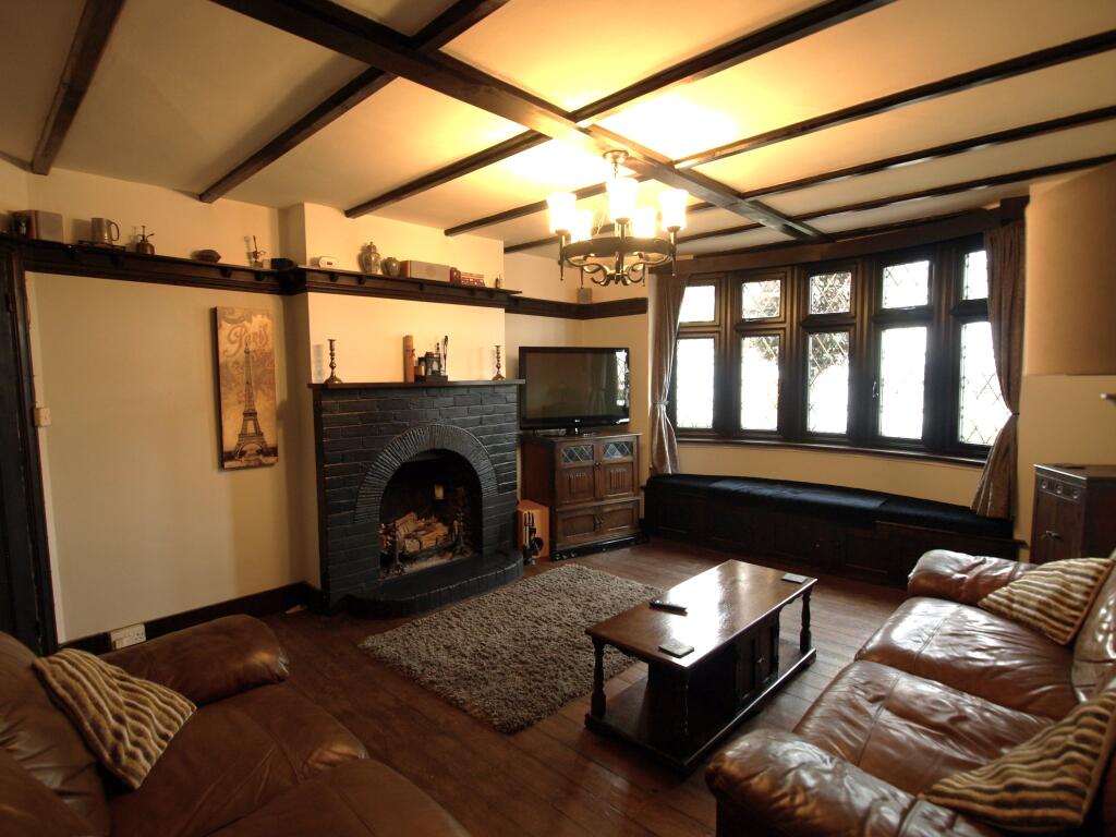 House in Rochester - View 4