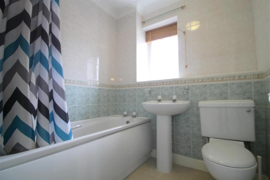 House in Cardiff - View 4