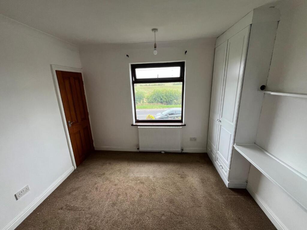 House in Bassetlaw, Walkeringham - More